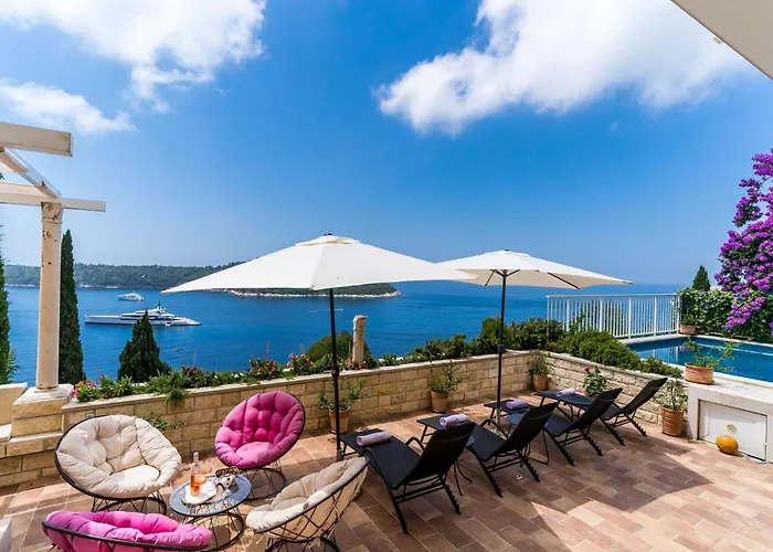 Adrian - Six Bedroom With Swimming Pool And Sea View Dubrovník