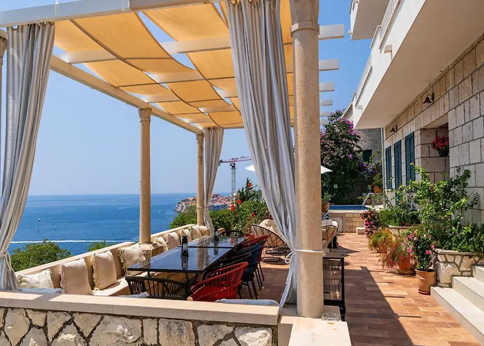 Vila Adrian - Six Bedroom With Swimming Pool And Sea View Dubrovník