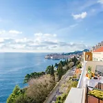 Vila Adrian - Six Bedroom With Swimming Pool And Sea View *