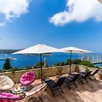 Adrian - Six Bedroom With Swimming Pool And Sea View Dubrovnik