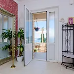 Adrian - Six Bedroom With Swimming Pool And Sea View Vila