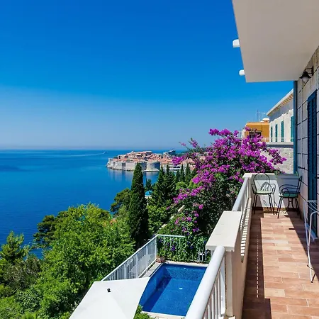 Adrian - Six Bedroom With Swimming Pool And Sea View Villa
