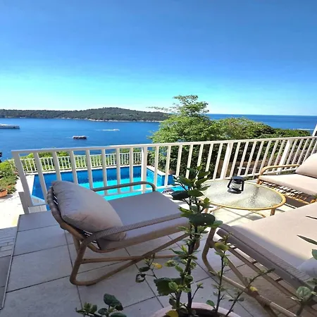 Adrian - Six Bedroom With Swimming Pool And Sea View Villa Dubrovnik