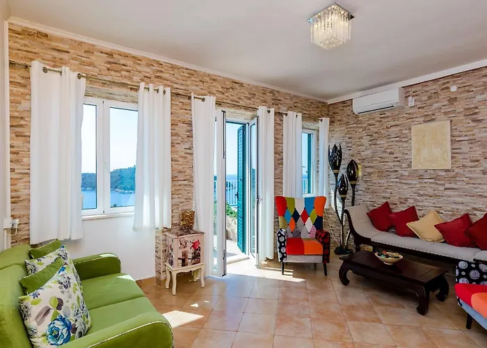 Willa Adrian - Six Bedroom With Swimming Pool And Sea View Dubrownik