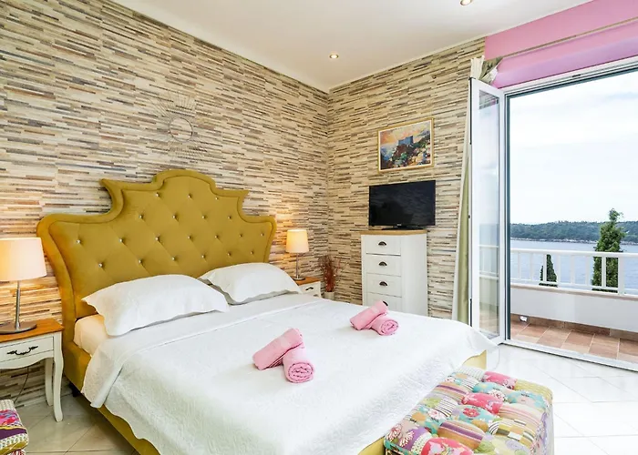 Adrian - Six Bedroom With Swimming Pool And Sea View Dubrownik