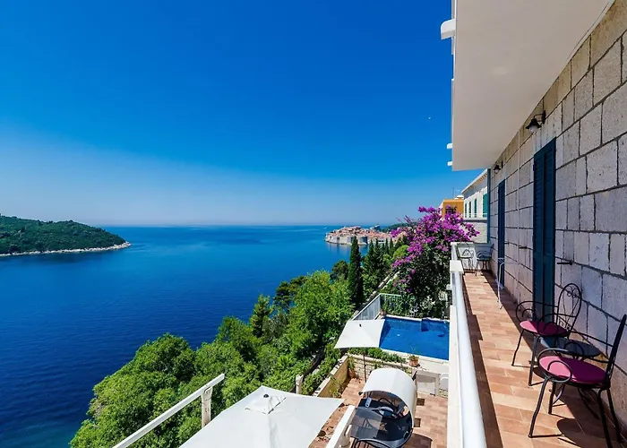 Adrian - Six Bedroom With Swimming Pool And Sea View Willa Dubrownik