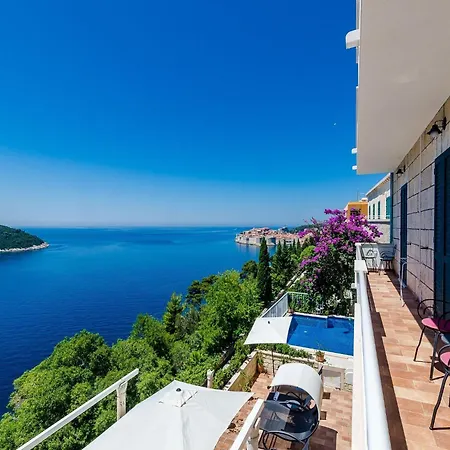 Adrian - Six Bedroom With Swimming Pool And Sea View Βίλα Ντουμπρόβνικ