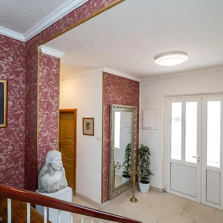 Adrian - Six Bedroom With Swimming Pool And Sea View * Dubrovnik